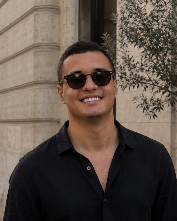 Ahmed, Founder of BLUMOOZA